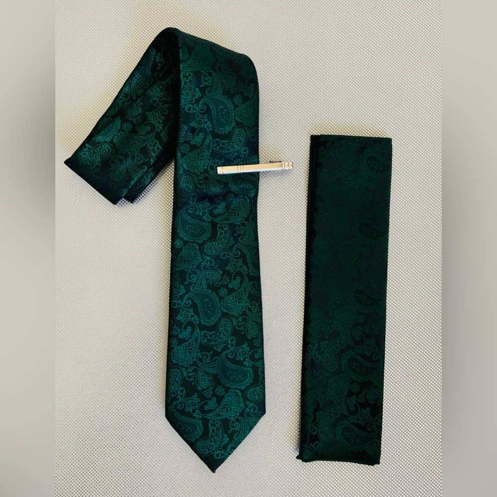 Jemygins Mens Tie NWOT